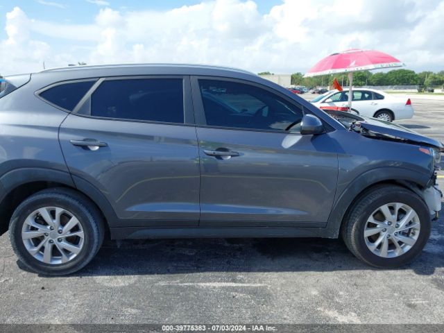 KM8J33A4XMU287405 Hyundai Tucson Value