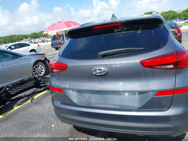 KM8J33A4XMU287405 Hyundai Tucson Value