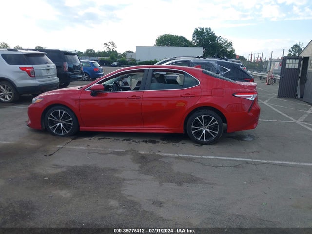 Toyota CAMRY SE 2020 4T1G11AKXLU365196 Image 14