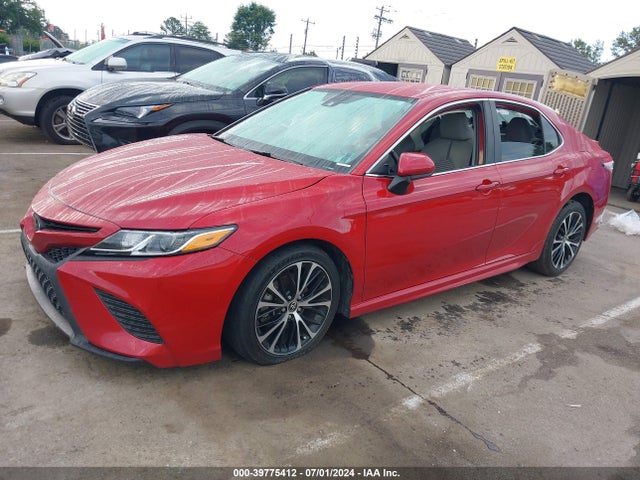 Toyota CAMRY SE 2020 4T1G11AKXLU365196 Image 2