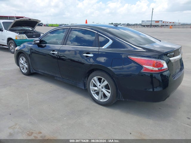 Nissan Altima 2.5 Sv 2015 1N4AL3AP8FC573878 Image 3