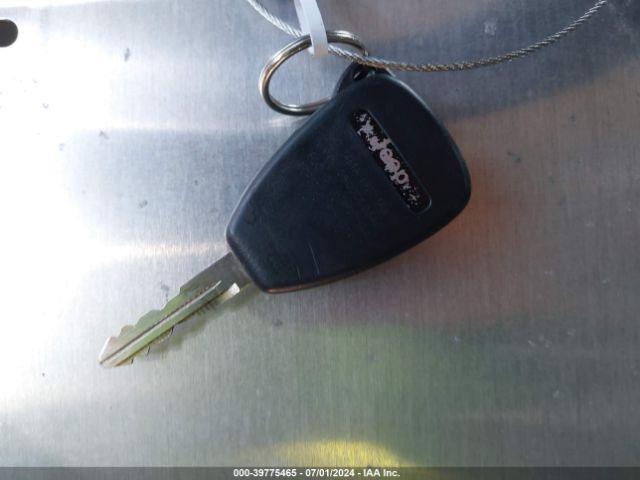 1C4NJCBA4GD524538 Jeep Compass Sport
