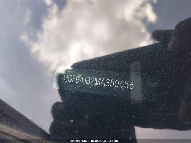 4JGFB4JB2MA350656 Mercedes-Benz GLE 350