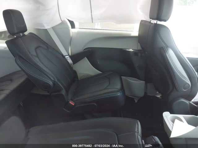 2C4RC1BG9RR154918 Chrysler Pacifica Touring L