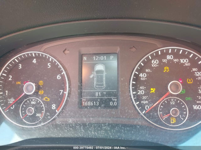 1VWBT7A31EC115159 Volkswagen Passat 1.8t Sport
