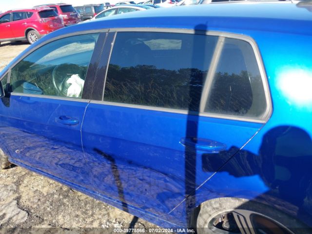 WVWUF7AU8GW058777 Volkswagen Golf R 4-door
