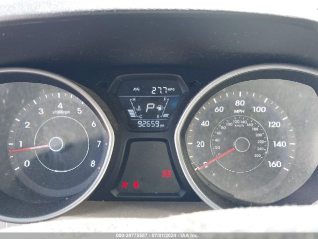 5NPDH4AE7GH667396 Hyundai ELANTRA SE