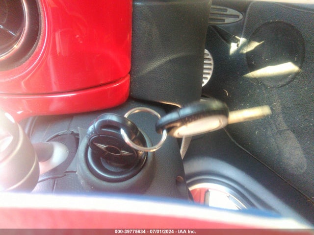 2006 MINI COOPER S WMWRH335X6TK57759 Photo 10