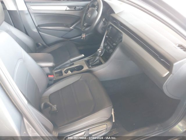 1VWSA7A31NC004519 Volkswagen Passat 2.0t Se