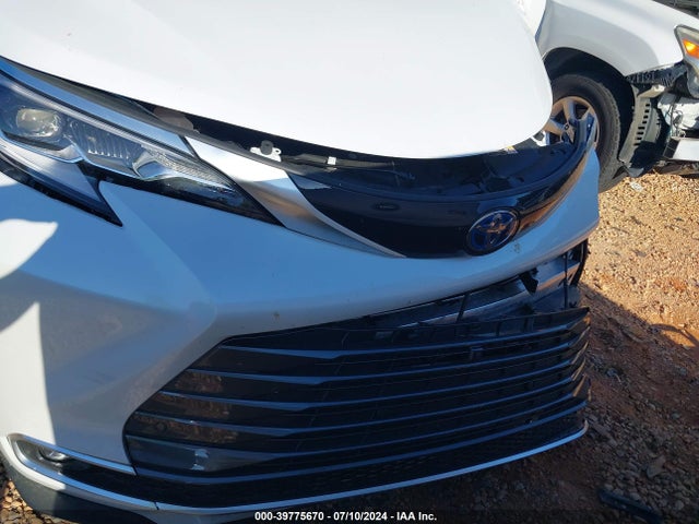 Toyota Sienna Platinum 2023 5TDESKFC4PS107444 Image 18