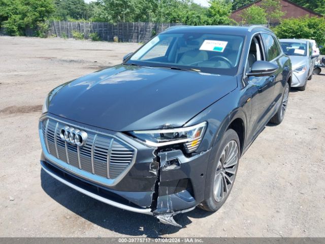 WA1VABGE7KB011059 Audi E-tron Premium Plus