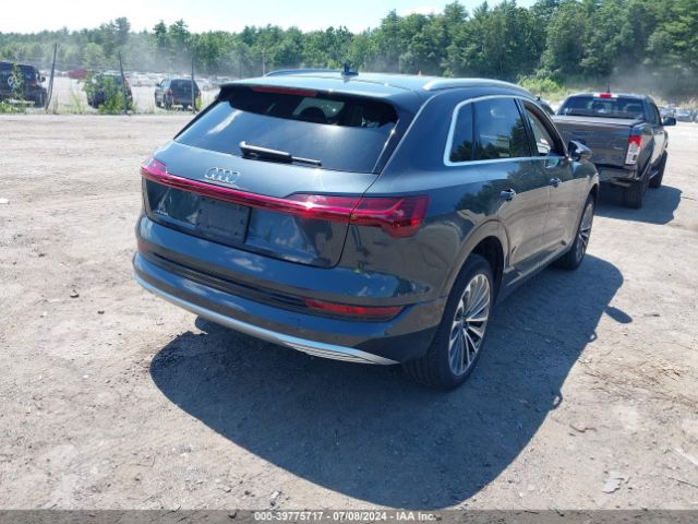 WA1VABGE7KB011059 Audi E-tron Premium Plus