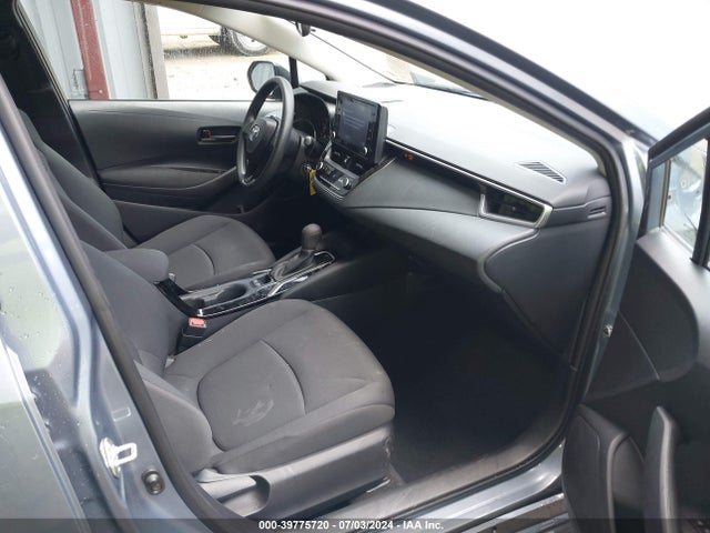 Toyota Corolla 2022 5YFEPMAEXNP390301 Image 17