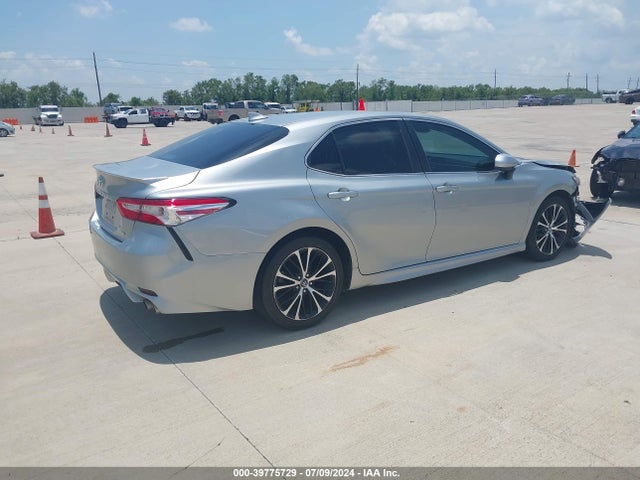 Toyota CAMRY SE 2020 4T1G11AK3LU886194 Image 4