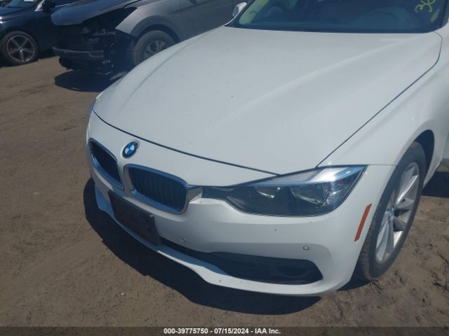 WBA8A3C55HK691256 BMW 320i Xdrive
