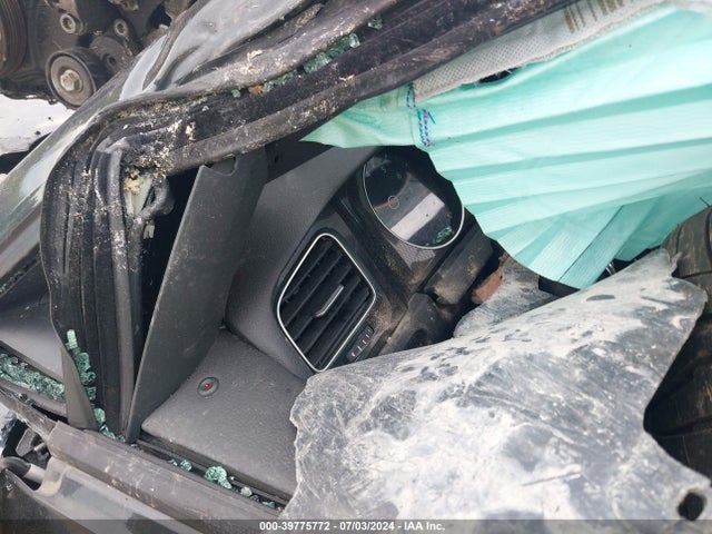 3VW5T7AU8GM022629 Volkswagen Golf Gti Se 4-door