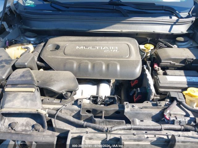 1C4PJMCB8FW768024 Jeep Cherokee Latitude