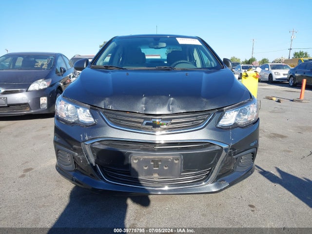 Chevrolet Sonic Ls Auto 2018 1G1JB5SG1J4115571 Image 12