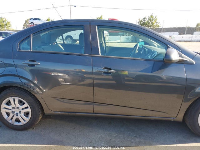 Chevrolet Sonic Ls Auto 2018 1G1JB5SG1J4115571 Image 13