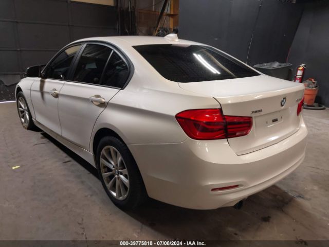 WBA8E5G39HNU44569 BMW 320i Xdrive