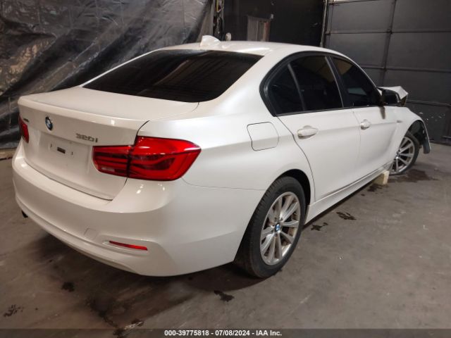 WBA8E5G39HNU44569 BMW 320i Xdrive