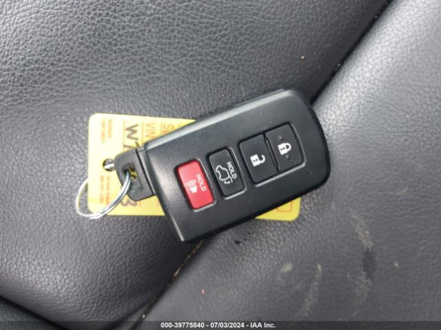 2T3DFREV8JW788953 Toyota Rav4 Limited