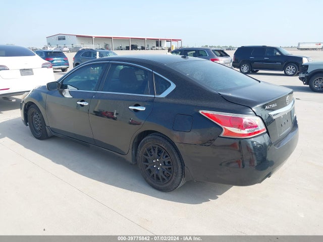 Nissan Altima 2.5 S 2015 1N4AL3AP8FN862974 Image 3