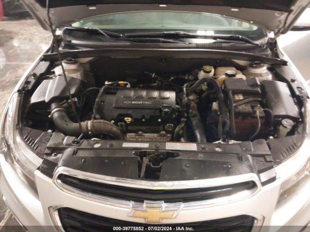 1G1PC5SB2F7283057 Chevrolet Cruze 1lt Auto