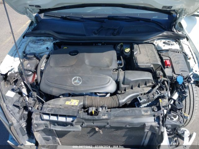 WDCTG4GB1HJ352107 Mercedes-Benz Gla 250 4matic