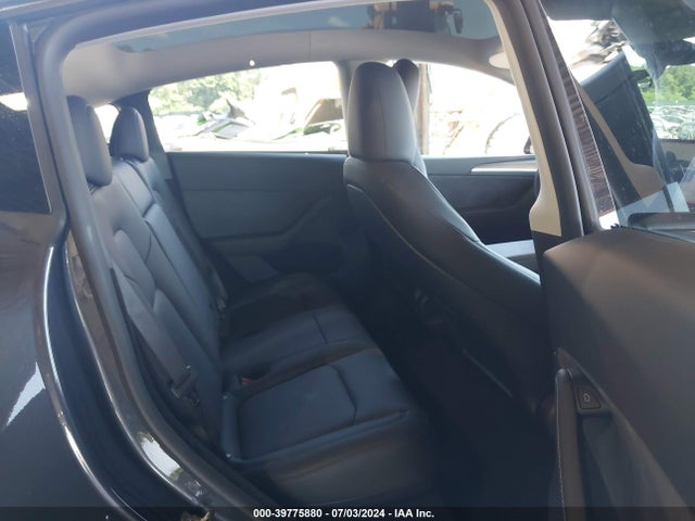 2024 TESLA MODEL Y 7SAYGDEEXRA292247 Photo 7