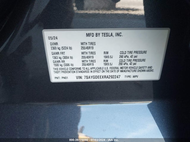 2024 TESLA MODEL Y 7SAYGDEEXRA292247 Photo 8