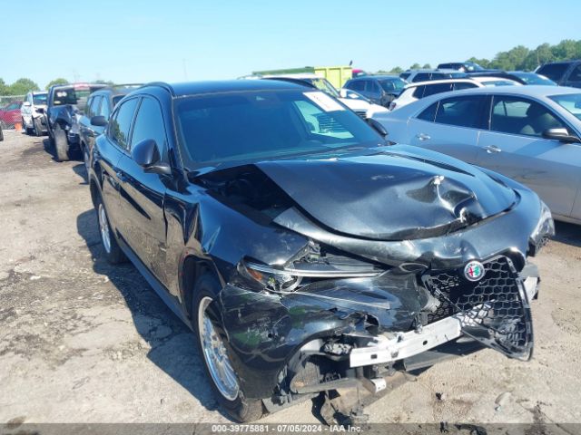 2018 ALFA ROMEO STELVIO ZASFAKNN9J7B69196 Photo 5