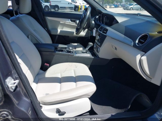 WDDGF4HB7ER316188 Mercedes-Benz C 250 Luxury/sport