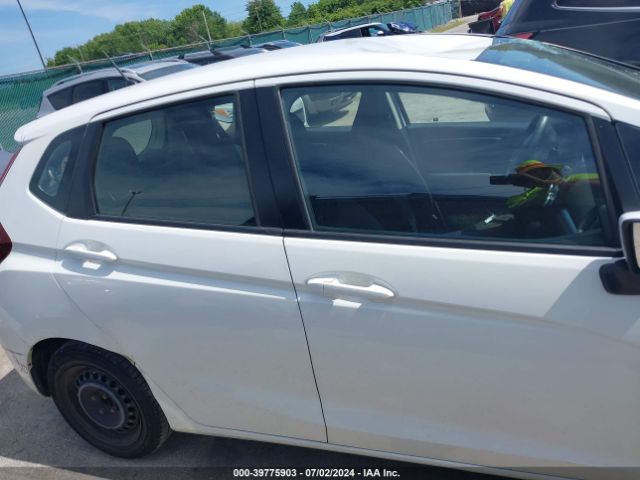 JHMGK5H56GS011555 Honda FIT LX