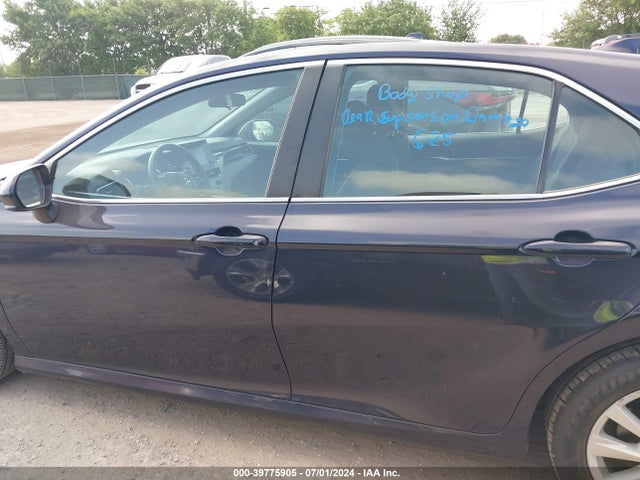 Toyota CAMRY LE 2022 4T1C11AK8NU663280 Image 14