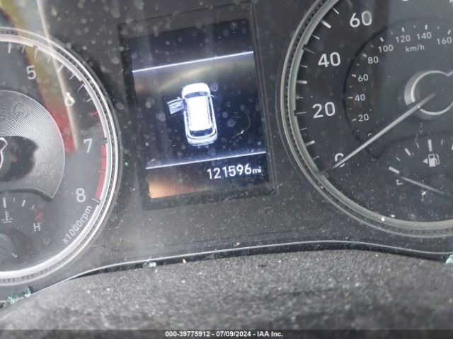 5NMS2CAD8KH013250 Hyundai Santa Fe Se