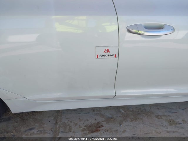 KIA Stinger Premium 2018 KNAE25LA6J6024686 Image 12