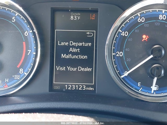 Toyota COROLLA SE 2017 2T1BURHE1HC819621 Image 16