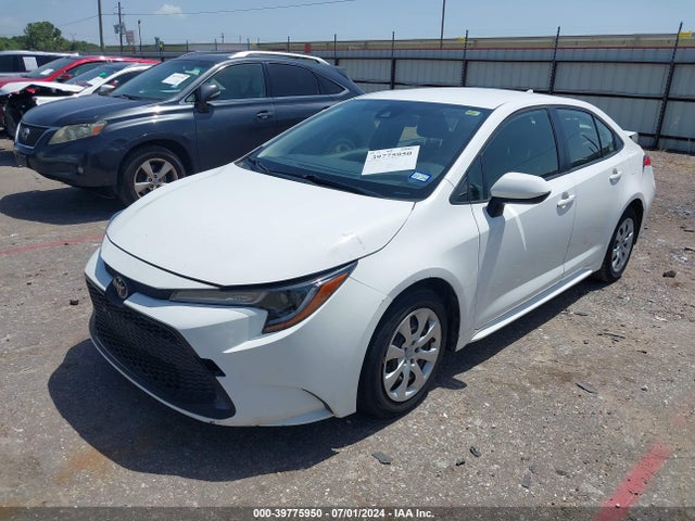 Toyota COROLLA LE 2020 JTDEPRAE4LJ018676 Image 2