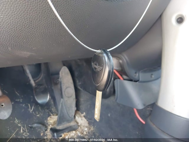 2003 MINI COOPER WMWRC33473TC47744 Photo 10