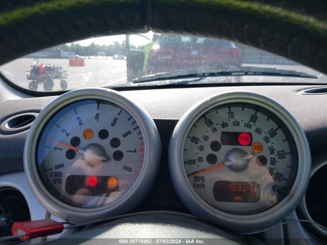 2003 MINI COOPER WMWRC33473TC47744 Photo 6