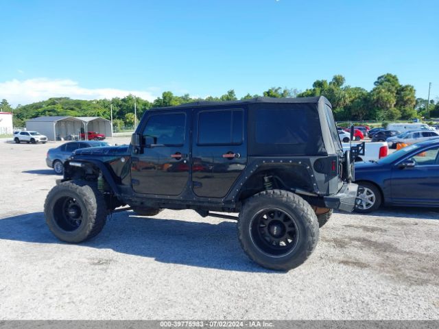 1C4BJWDGXEL176804 Jeep Wrangler Unlimited Sport