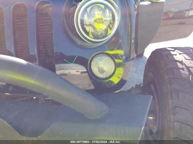 1C4BJWDGXEL176804 Jeep Wrangler Unlimited Sport