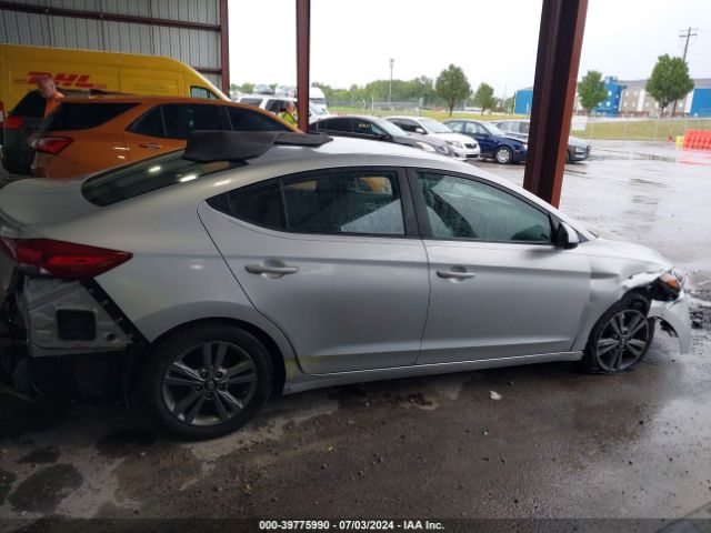 5NPD84LF8HH173815 Hyundai ELANTRA SE