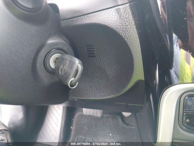 Toyota COROLLA SE 2017 5YFBURHE1HP729983 Image 11