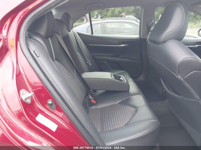 Toyota CAMRY SE 2018 4T1B11HK2JU562943 Image 8