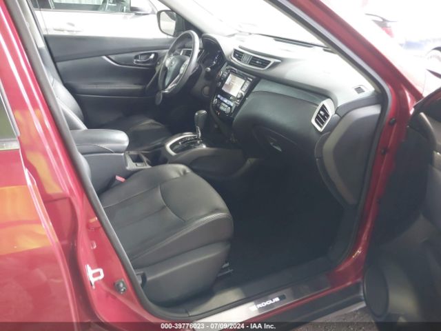 5N1AT2MT3GC781015 Nissan Rogue Sl