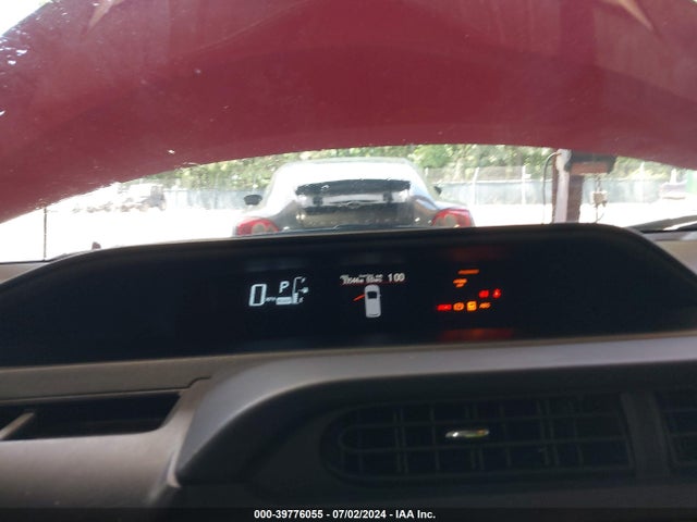 Toyota Prius C Two 2015 JTDKDTB30F1586787 Image 15