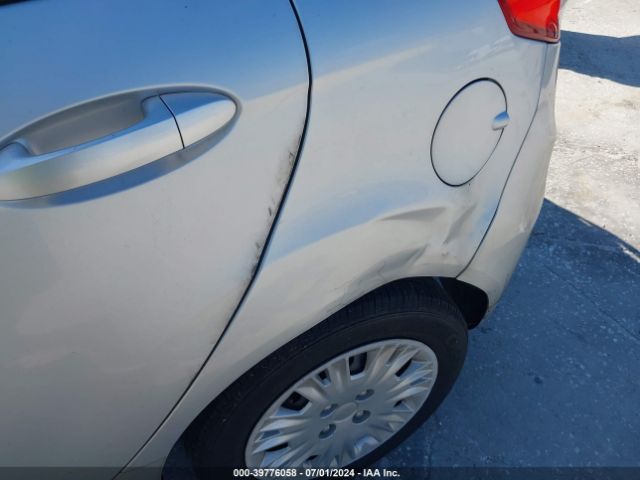 3FADP4TJ4JM113494 Ford FIESTA S