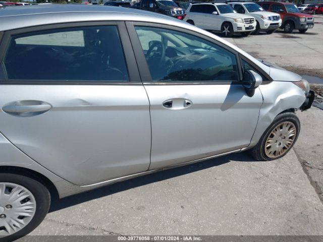 3FADP4TJ4JM113494 Ford FIESTA S